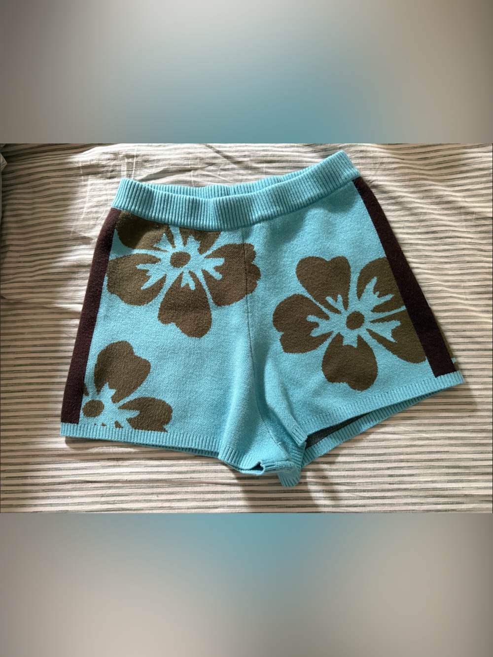 Billabong Summer knit Shorts NWOT